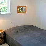 4 Star In *
