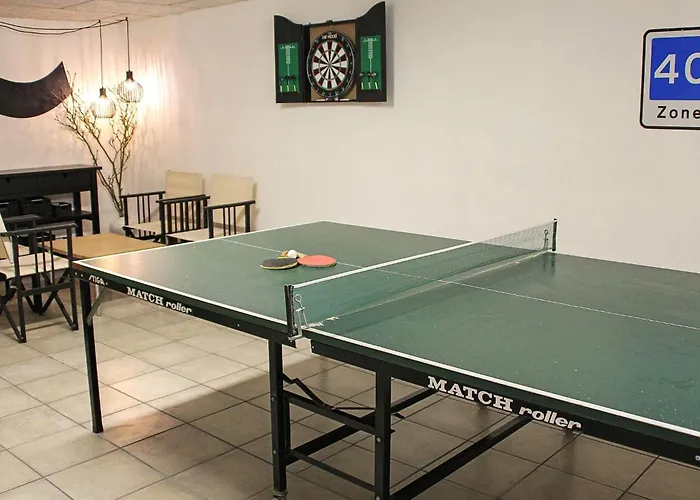 8 Person In Børkop